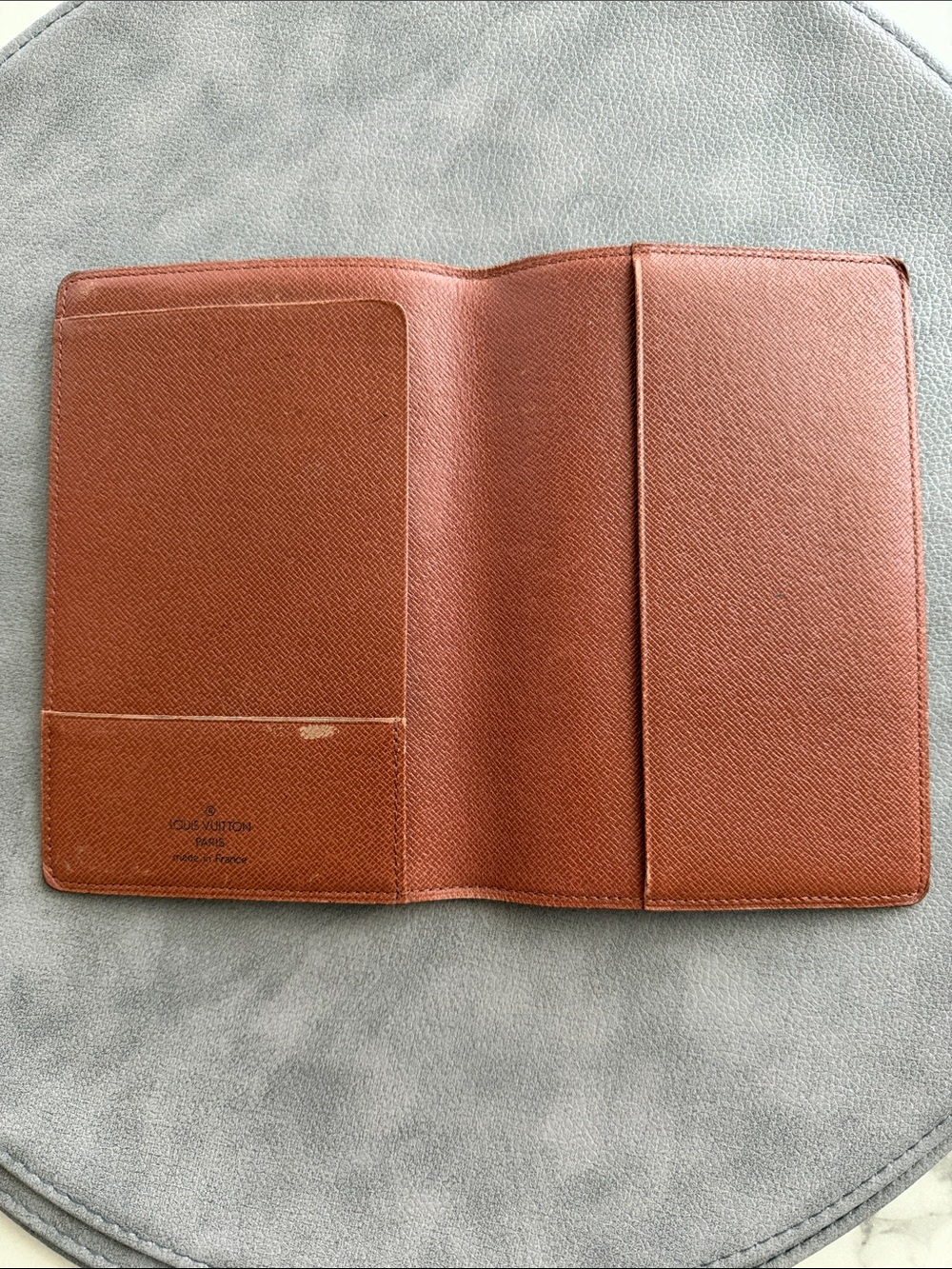 Vintage Louis Vuitton Passport Holder - Picture 3 of 8